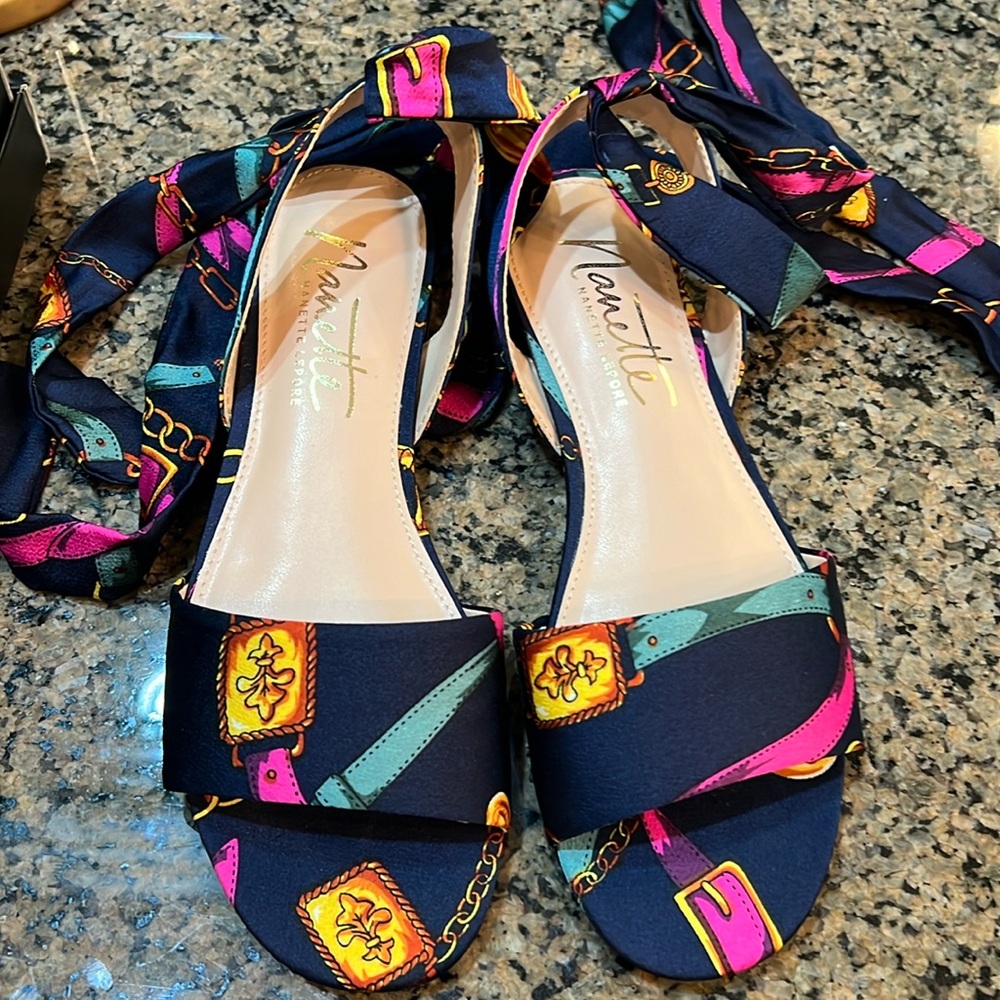 Nanette Lepore Gabriella Sandal Flat Ankle Wrap Sz 6.5 Scarf Print Navy Blue